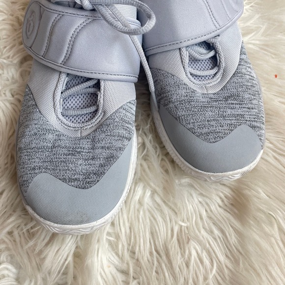 Nike Mens KD Trey 5 AA7067-100 Gray Basketball Shoes Sneakers Wolf Grey Size 8 - Picture 9 of 13
